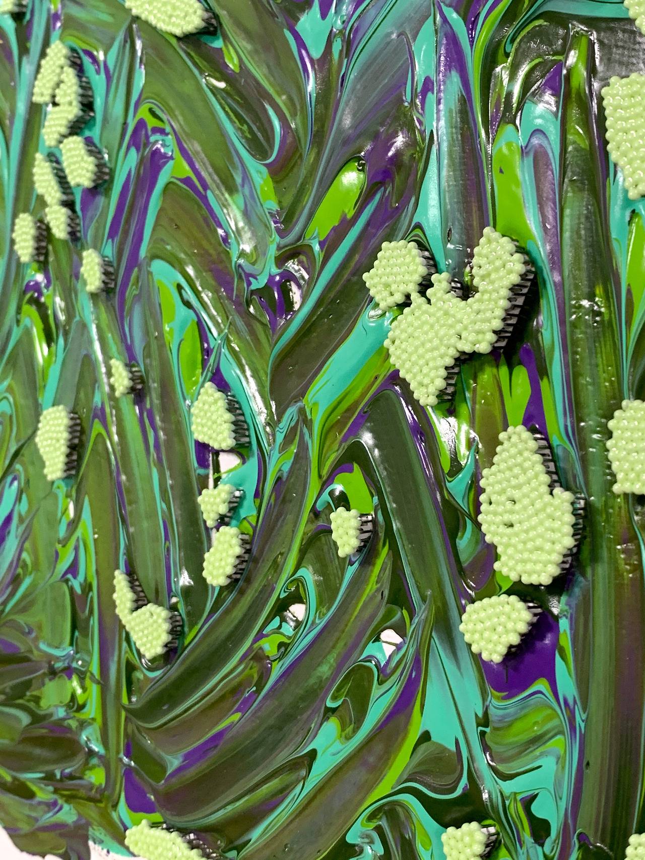 해소17, 330x450x50mm, acrylic paint, pin, 2019, 60만원-2.jpg