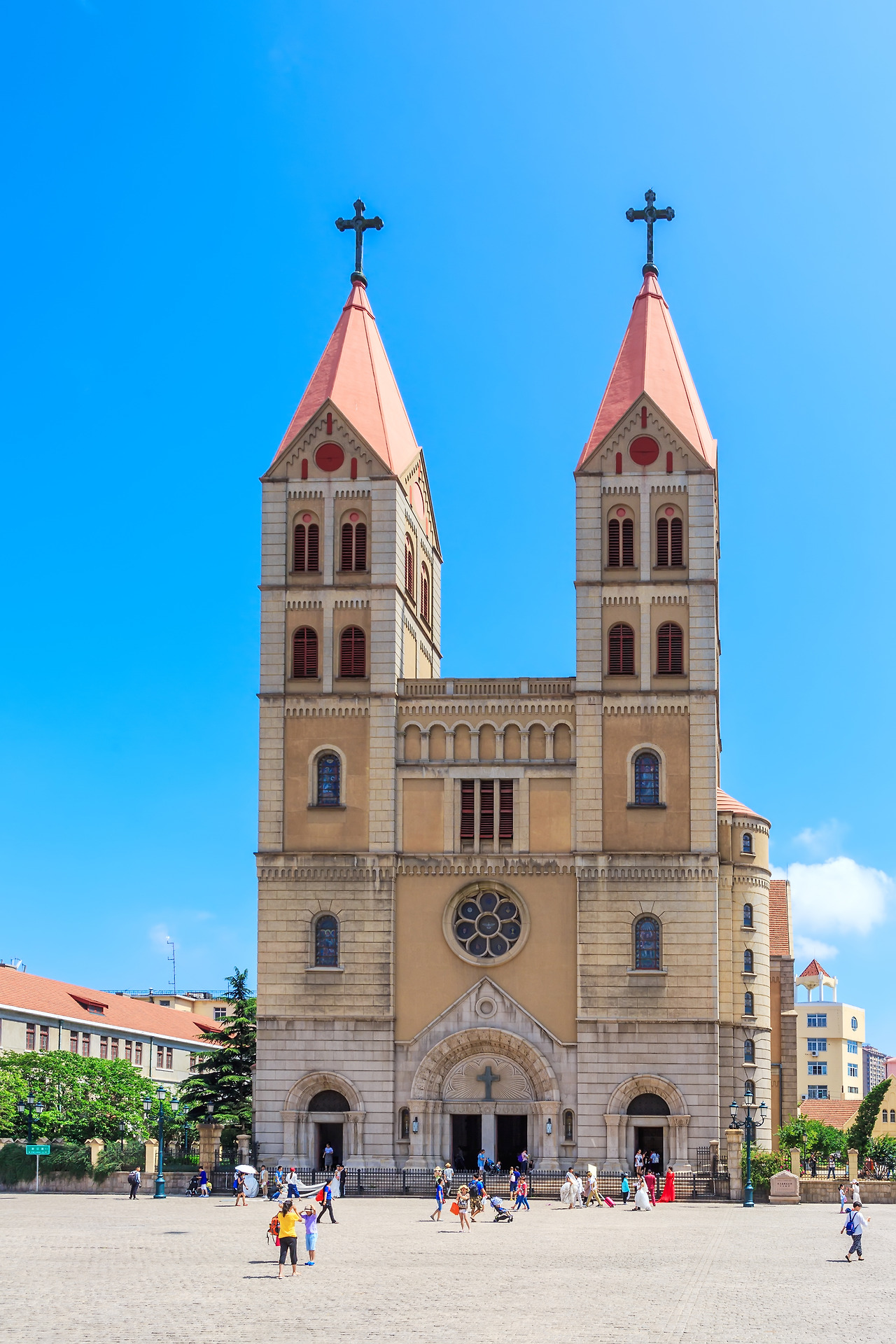 성_미카엘_성당_getty images bank.jpg