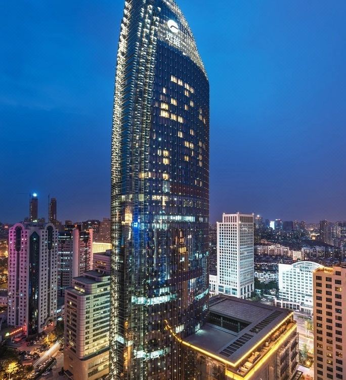 파글로리 외관.jpg