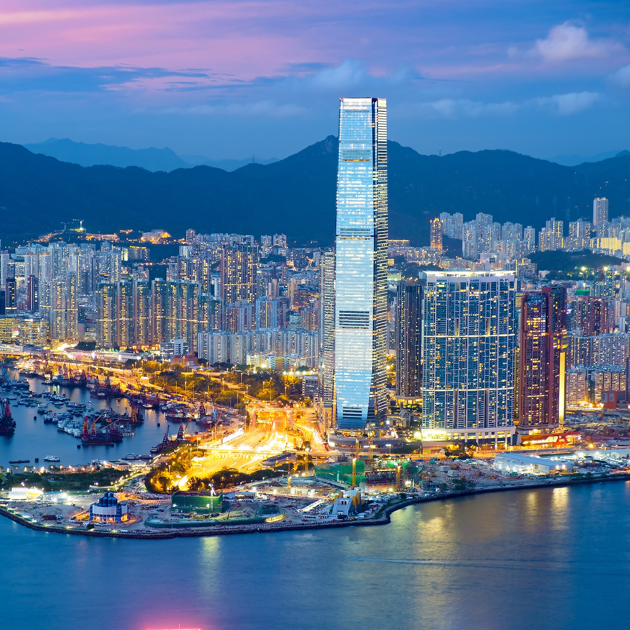 홍콩 SKY100야경_GETTY.jpg