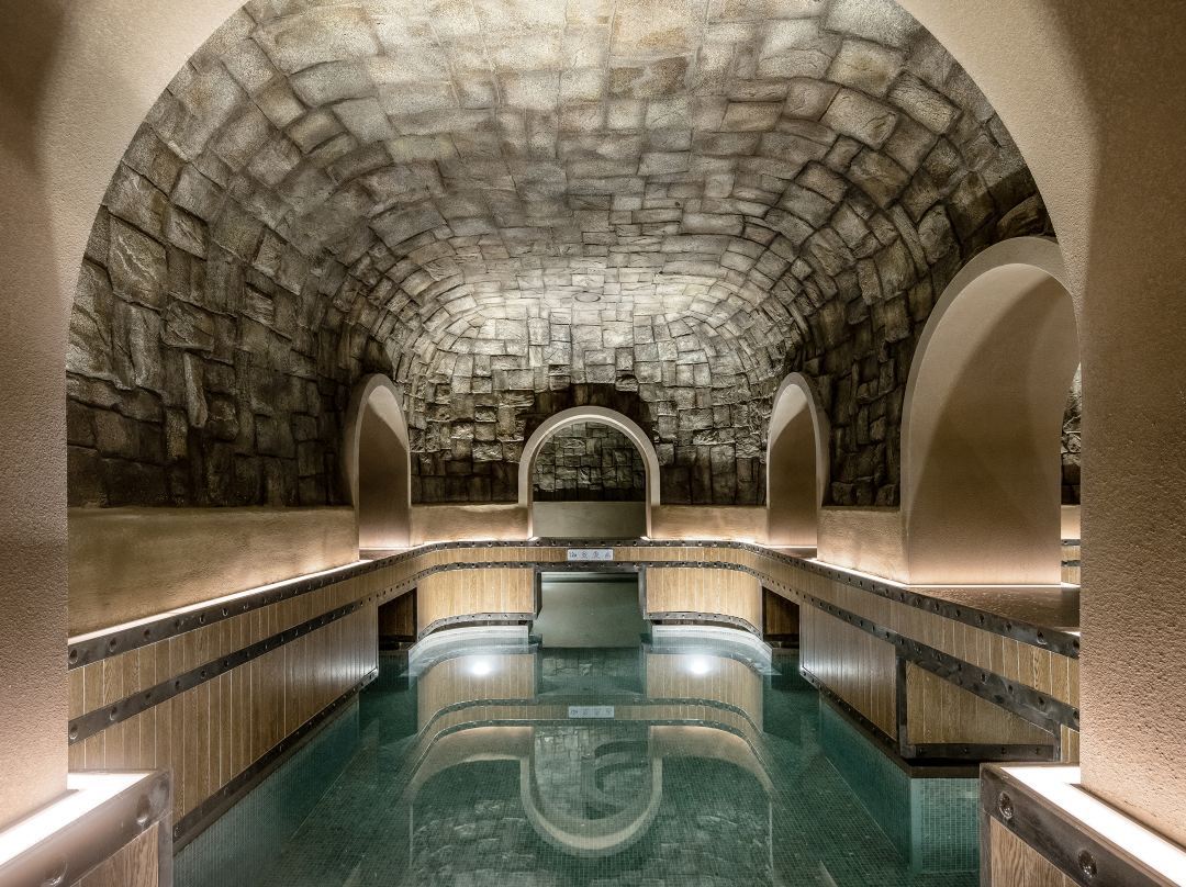 인천 파라다이스 시티_내관_온천.jpg