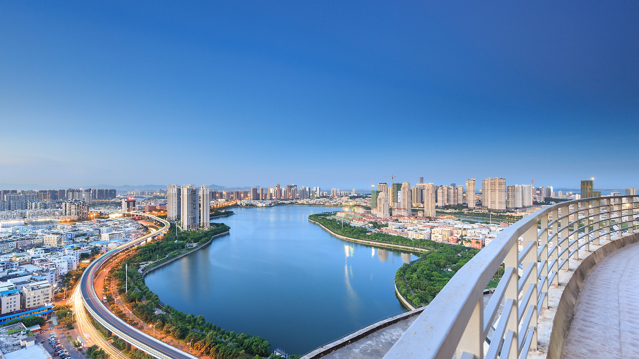 샤먼_getty image.jpg