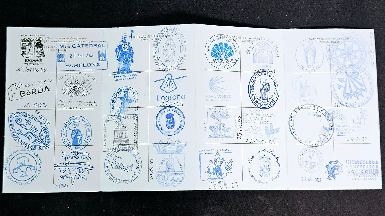 산티아고 여권3.jpg