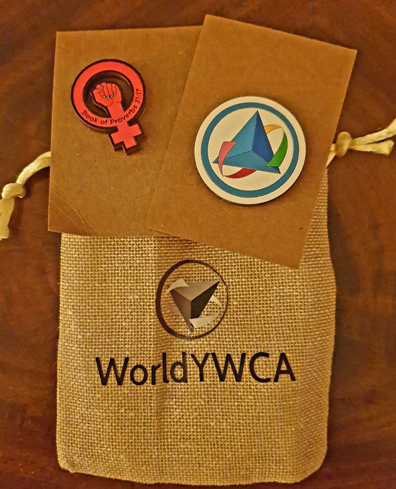 세계YWCA 기념품.jpg