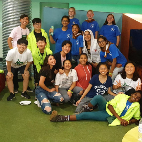 7 파티 후 단체 사진.jpg