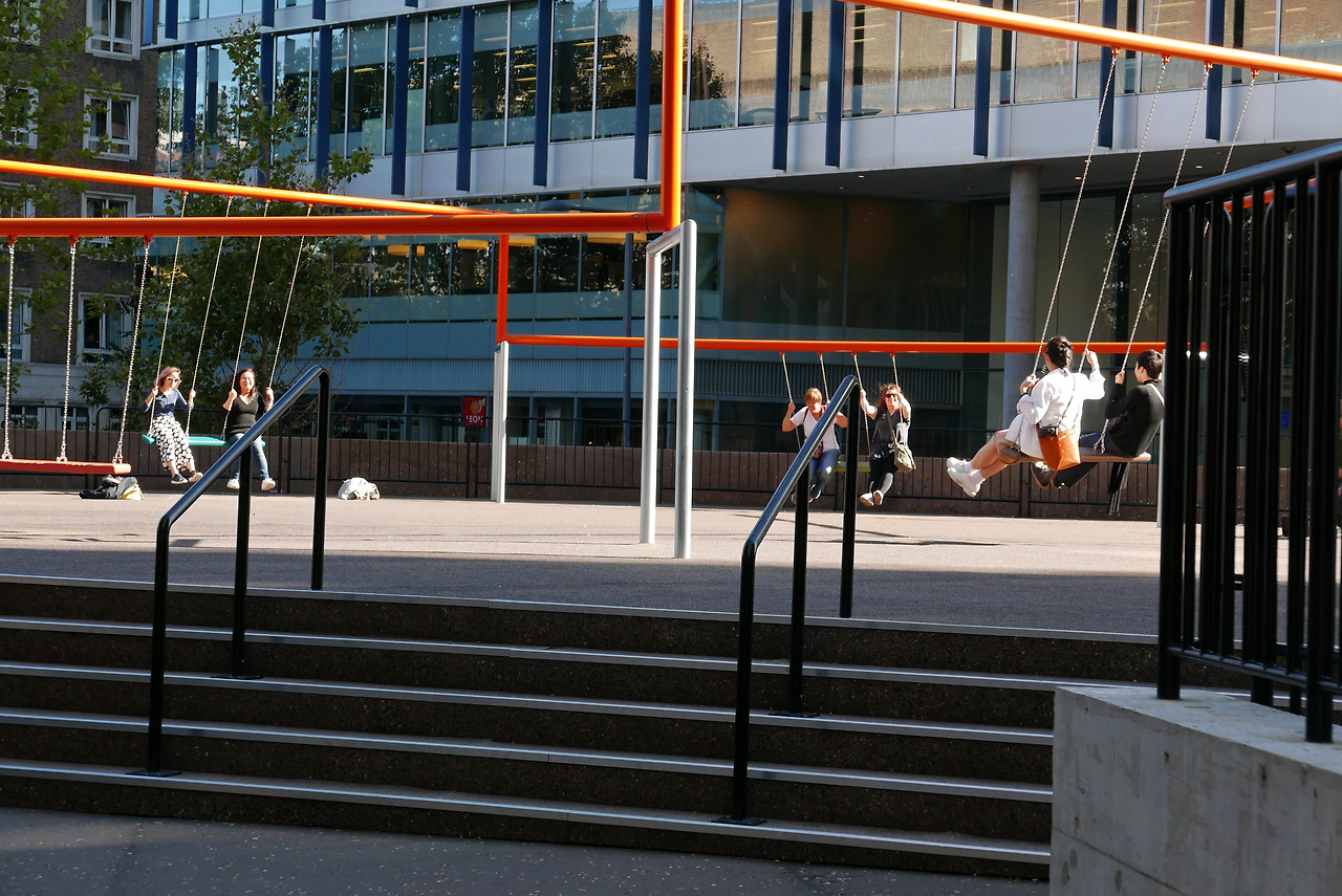 B057 2018 London L1360881_f.jpg