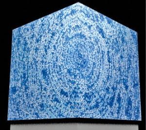 우주를 미디어 아트로 구현한 사진.jpg