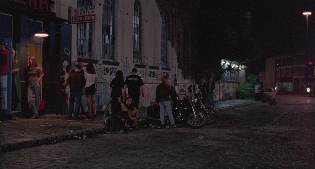 Before Sunrise 1995 CRITERION 720p BluRay DTS x264-DEPTH.mkv_003184932.jpg