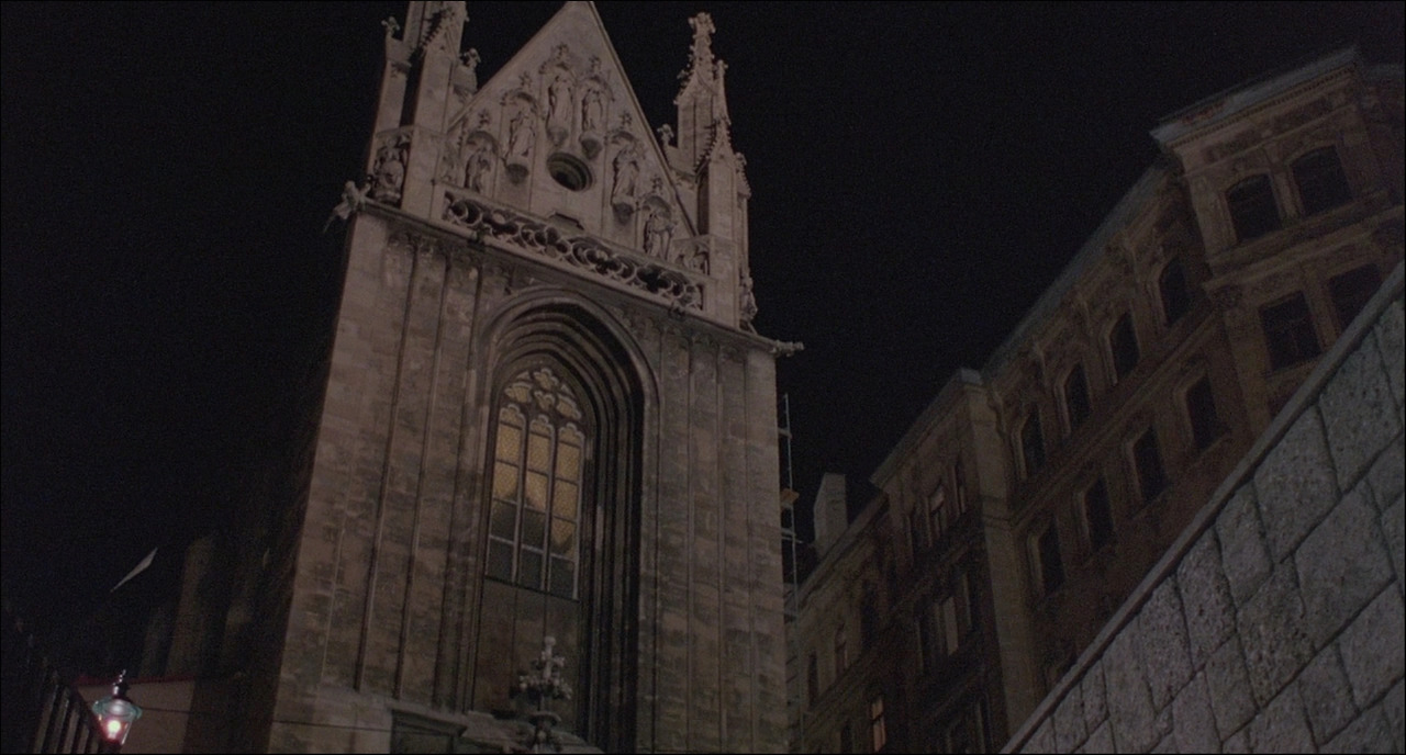 Before Sunrise 1995 CRITERION 720p BluRay DTS x264-DEPTH.mkv_002532613.jpg