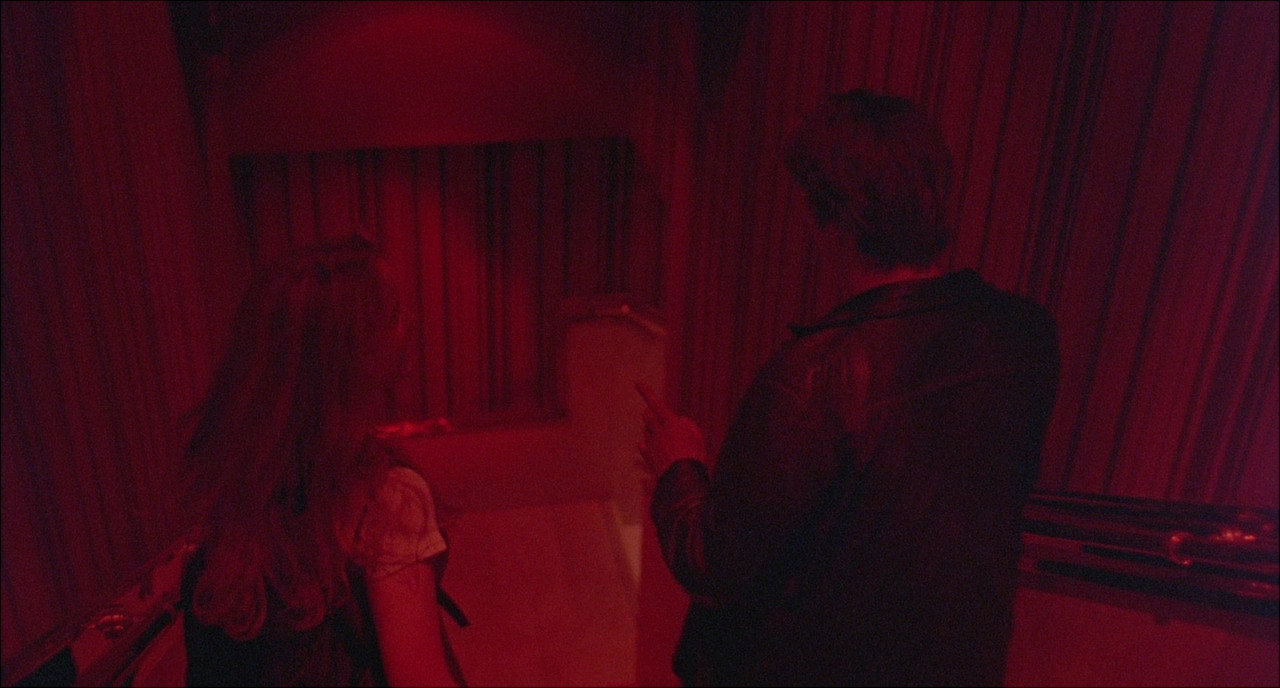 Before Sunrise 1995 CRITERION 720p BluRay DTS x264-DEPTH.mkv_004752373.jpg