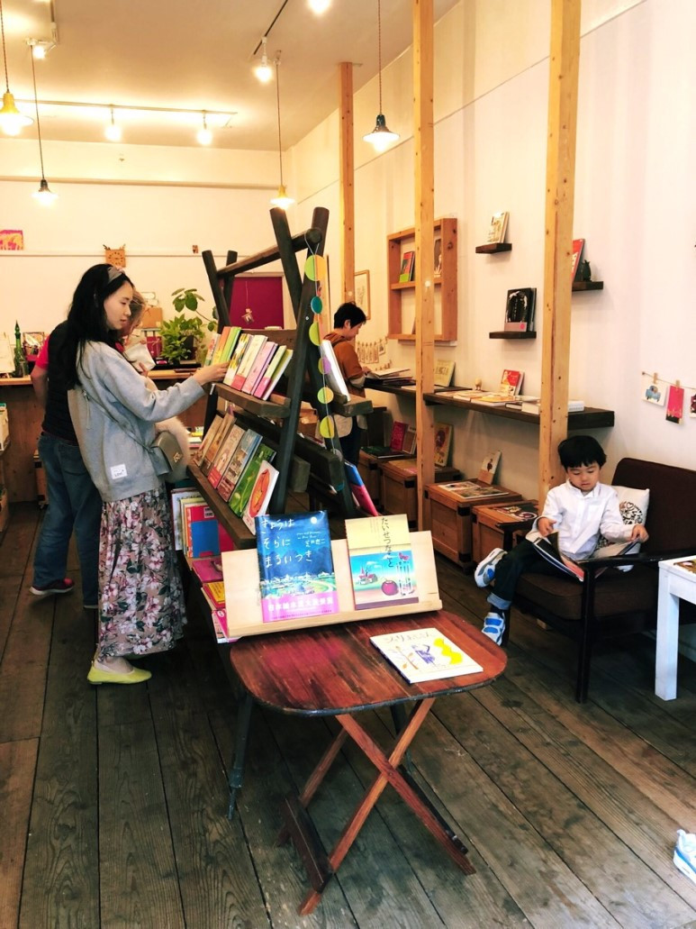 여행육아2 책.jpg