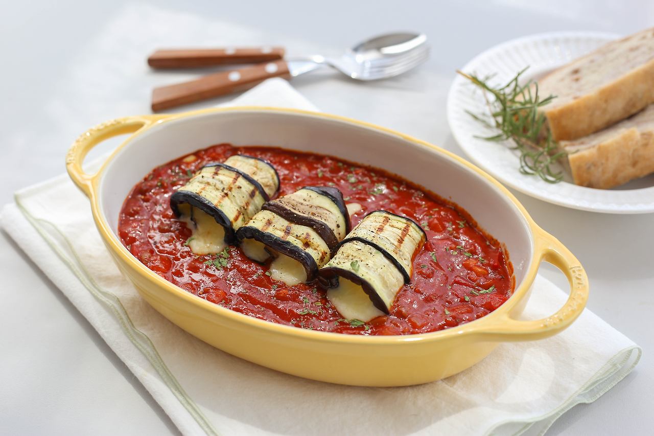 토마토소스 가지 롤라드.jpg