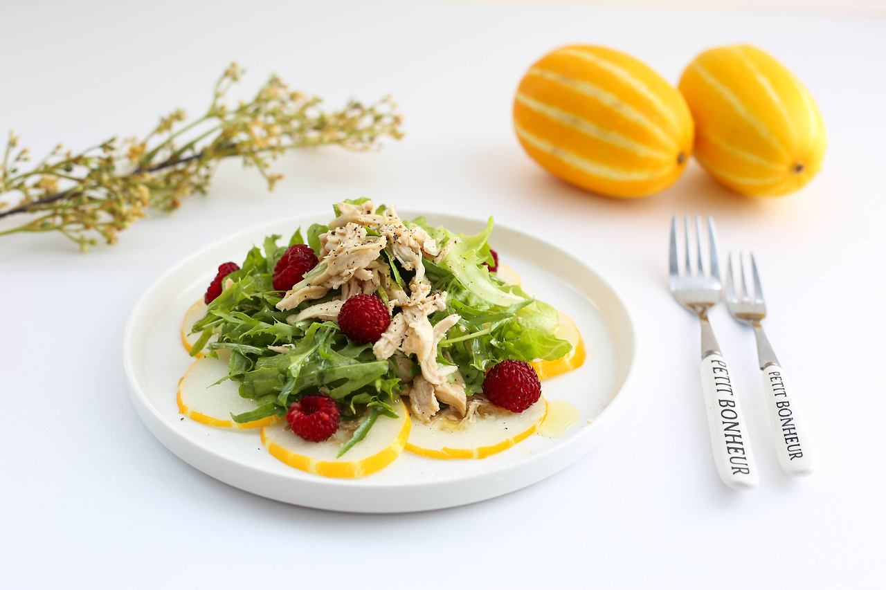 닭가슴살 참외 샐러드.jpg