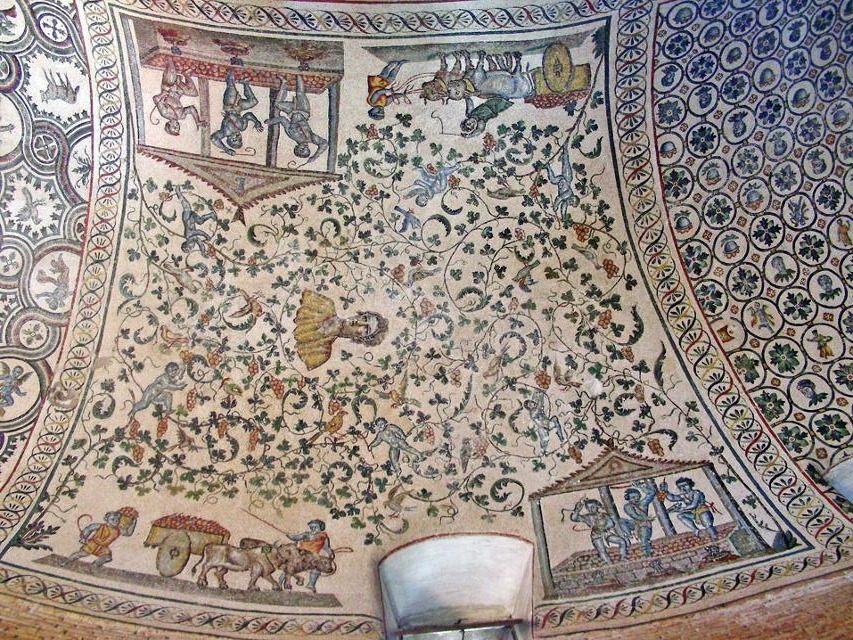 콘스탄차 영묘 천장 모자이크화.jpg