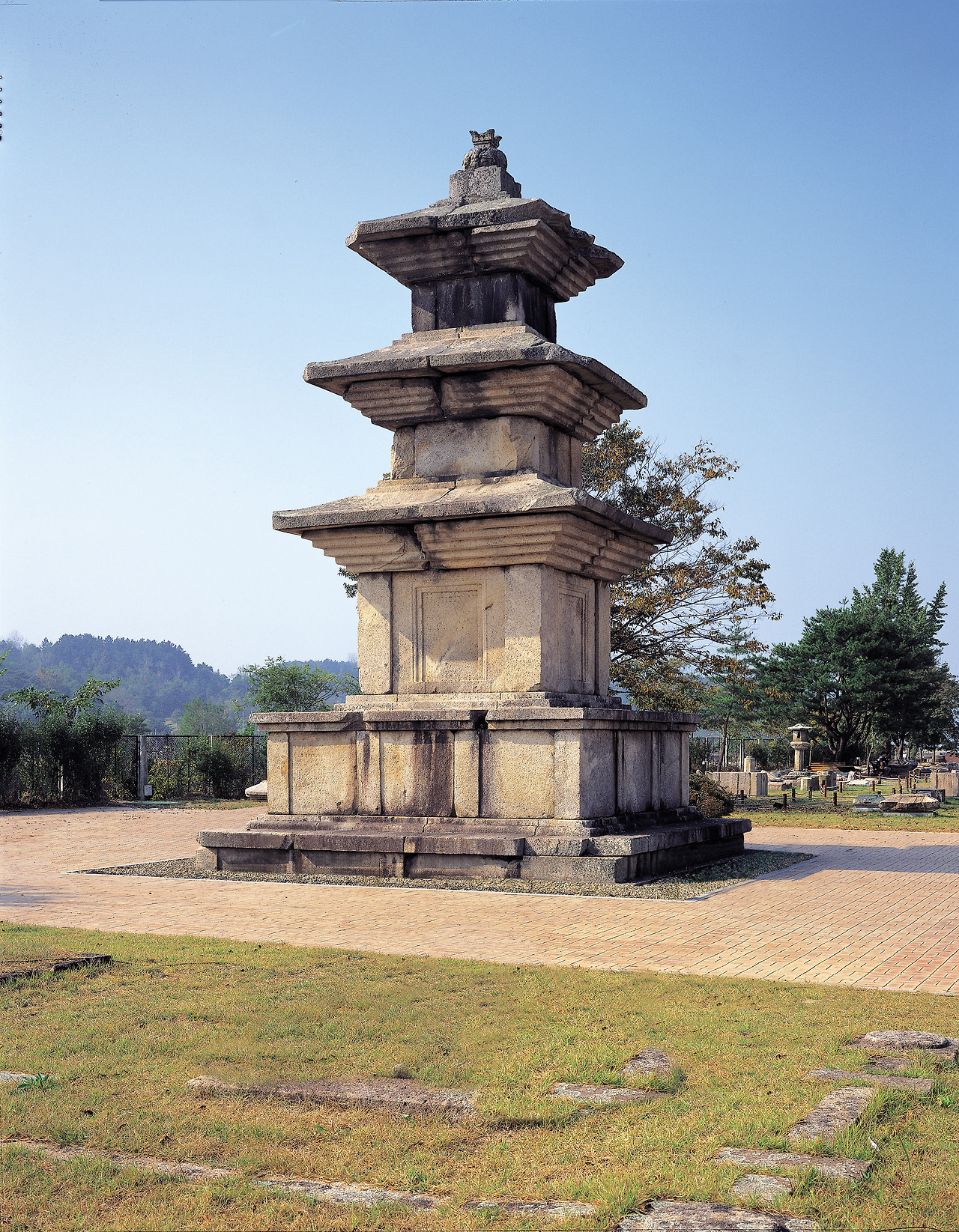 고선사지_삼층석탑.jpg