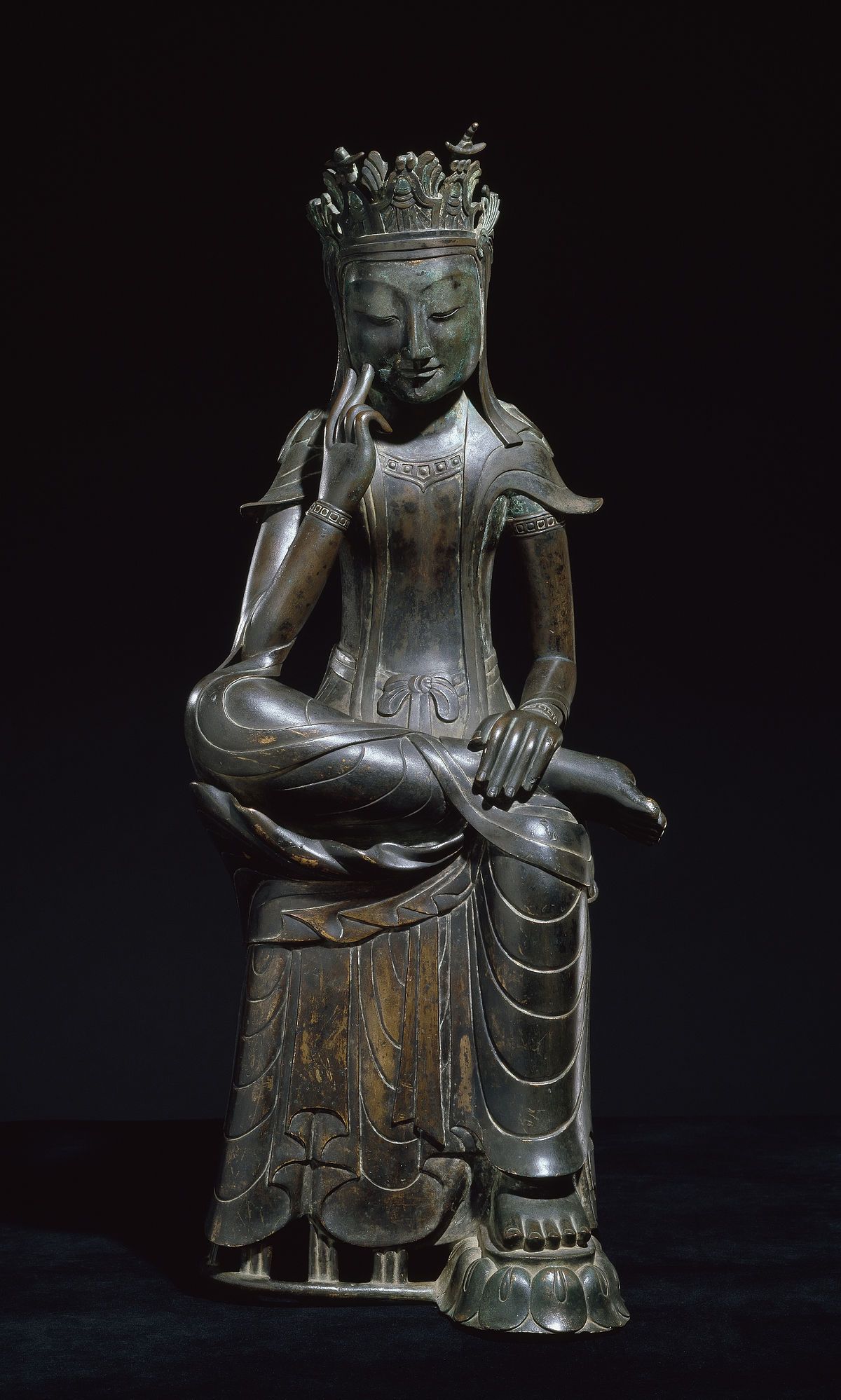 1200px-Pensive_Bodhisattva_(National_Treasure_No._78)_01.jpg