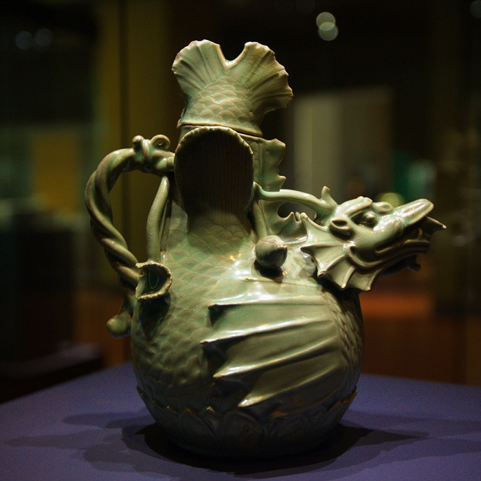 청자어룡형주자국보제61호_MG_1621 (1).jpg