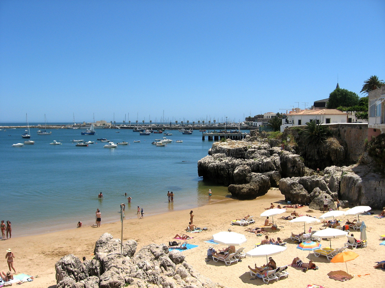 Cascais-beach-Lisbon-Portugal.jpg
