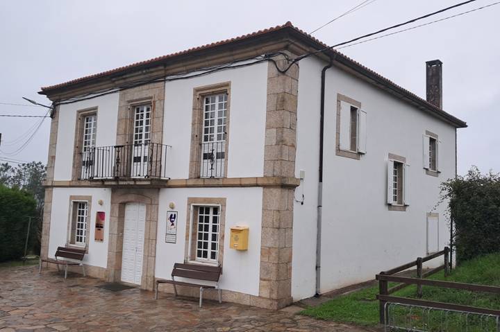 산타이레네 알베르게.jpg