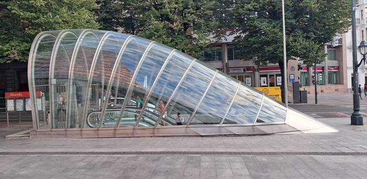 빌바오 메트로.jpg