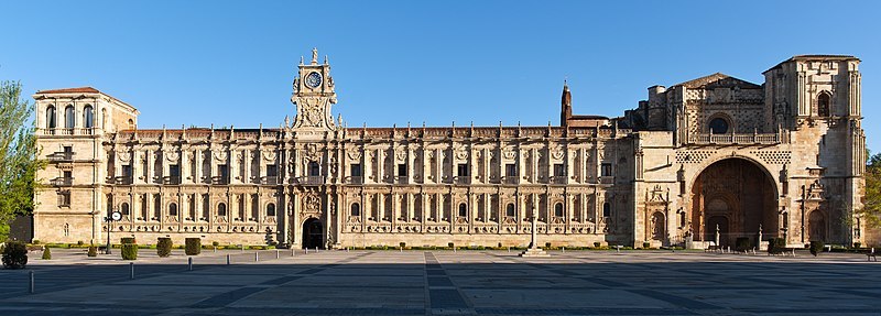 Panorámica_del_convento_de_San_Marcos_en_León.jpg