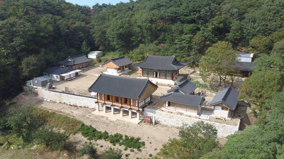 북한산 중흥사.jpg