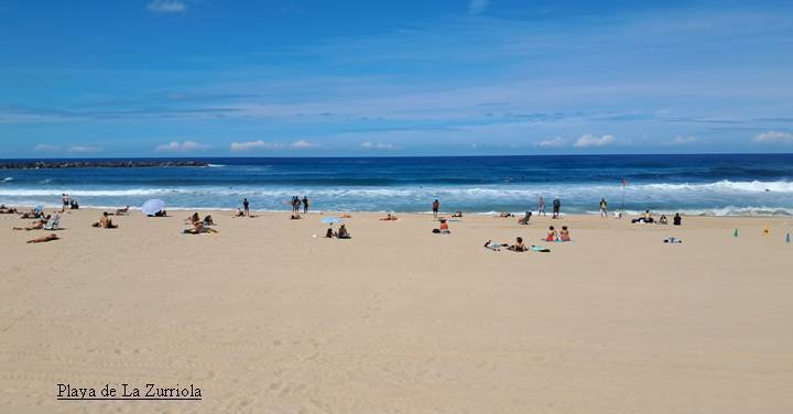 수리올라 해변.jpg