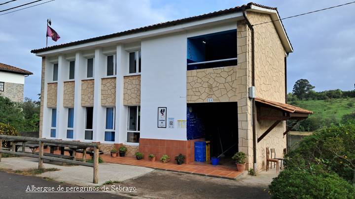 세브라요 알베르게.jpg