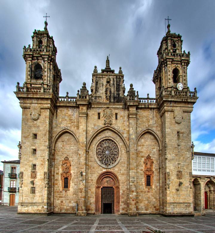 몬도녜도 대성당.jpg