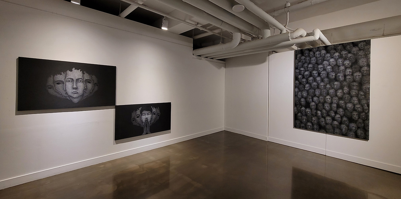 (좌)페르소나-실존과 허상, 2025 (우)돌이킬수없는-삶의기록들, 2024.jpg