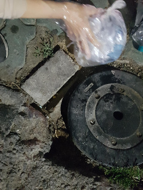 맥주병 조각2.jpg