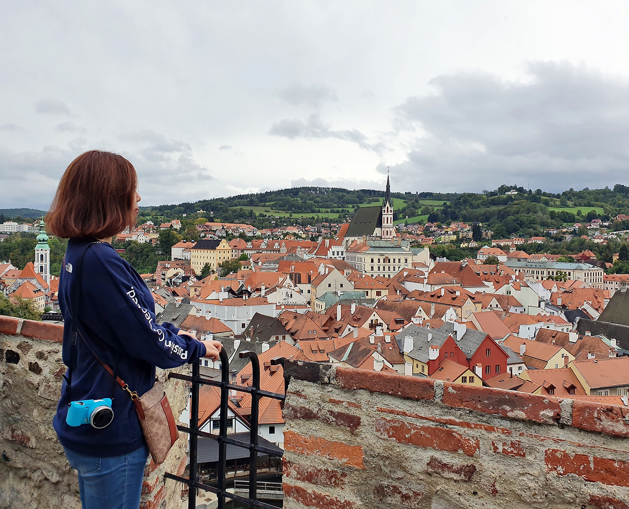체스키성 내려가는길6(보정).jpg