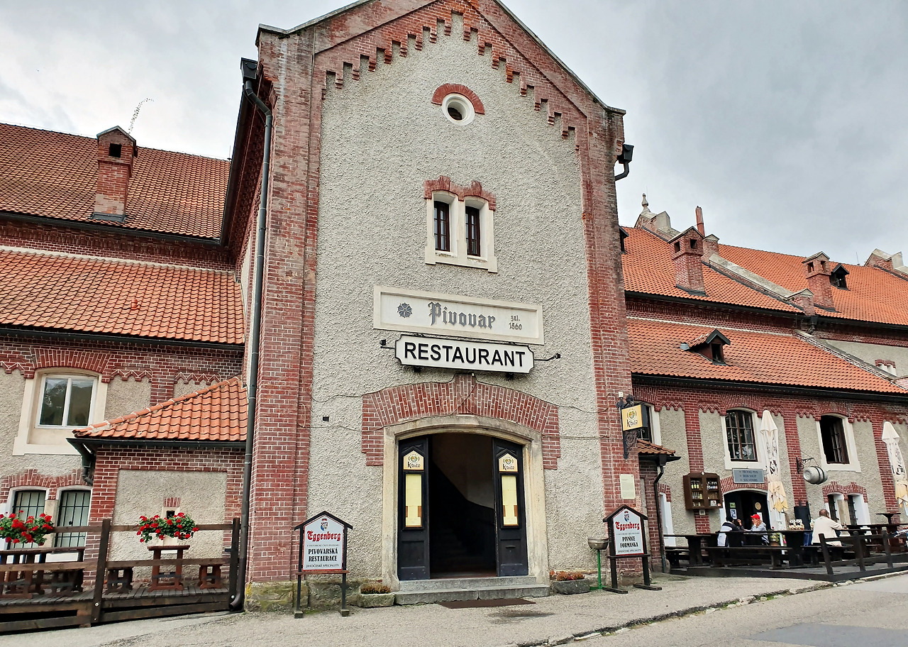 체스키 에겐베르크(보정).jpg