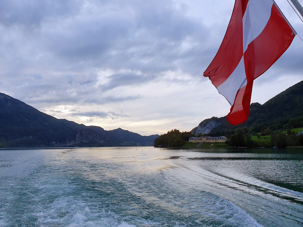 장크트볼프강 가는배2(보정).jpg