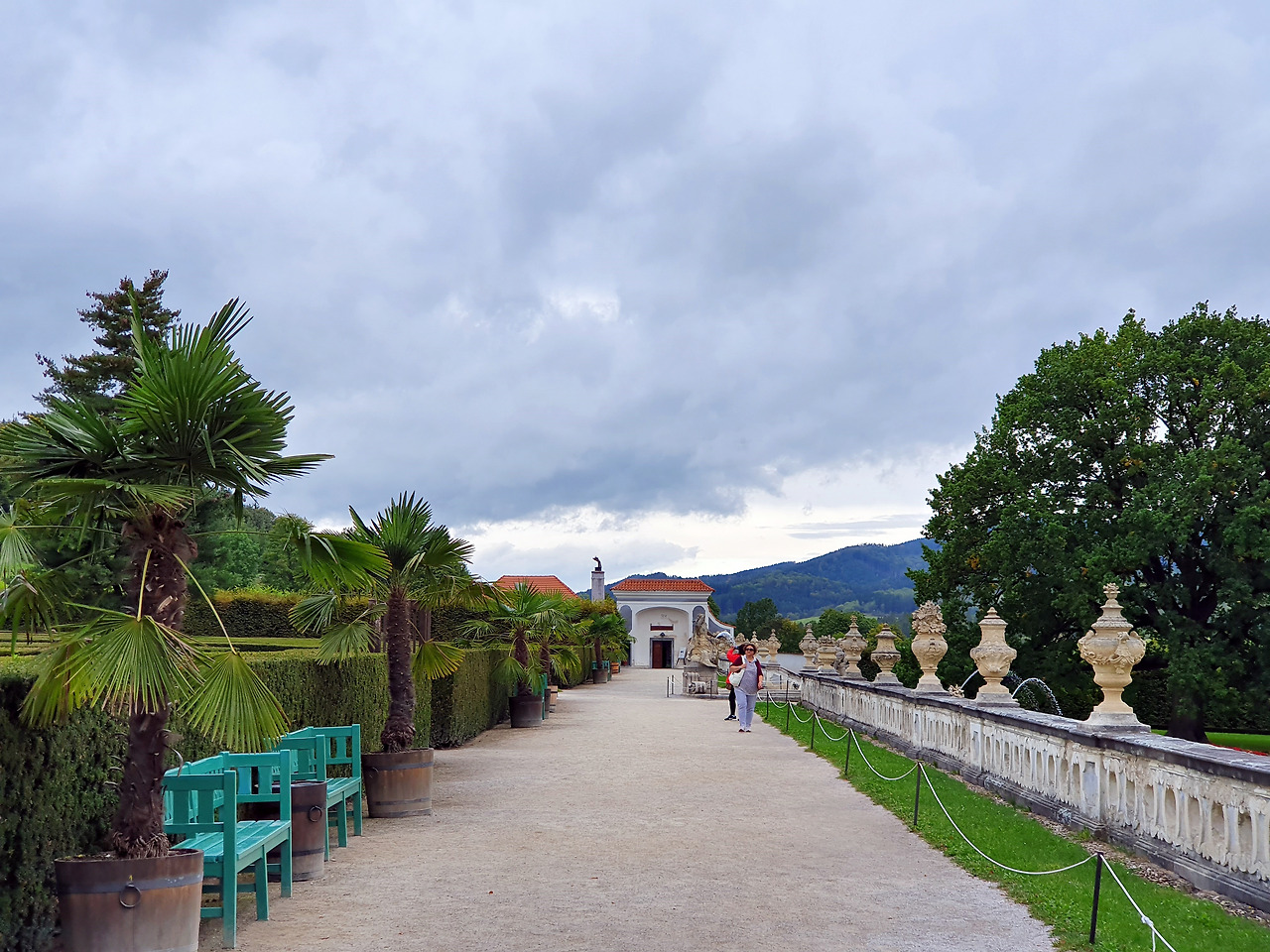 체스키성 정원 내부1(보정).jpg