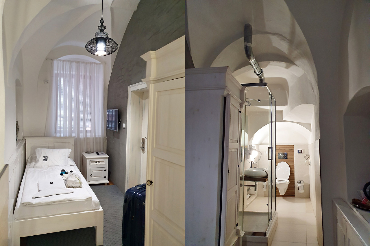 (합친거) 체스키 숙소 방.jpg