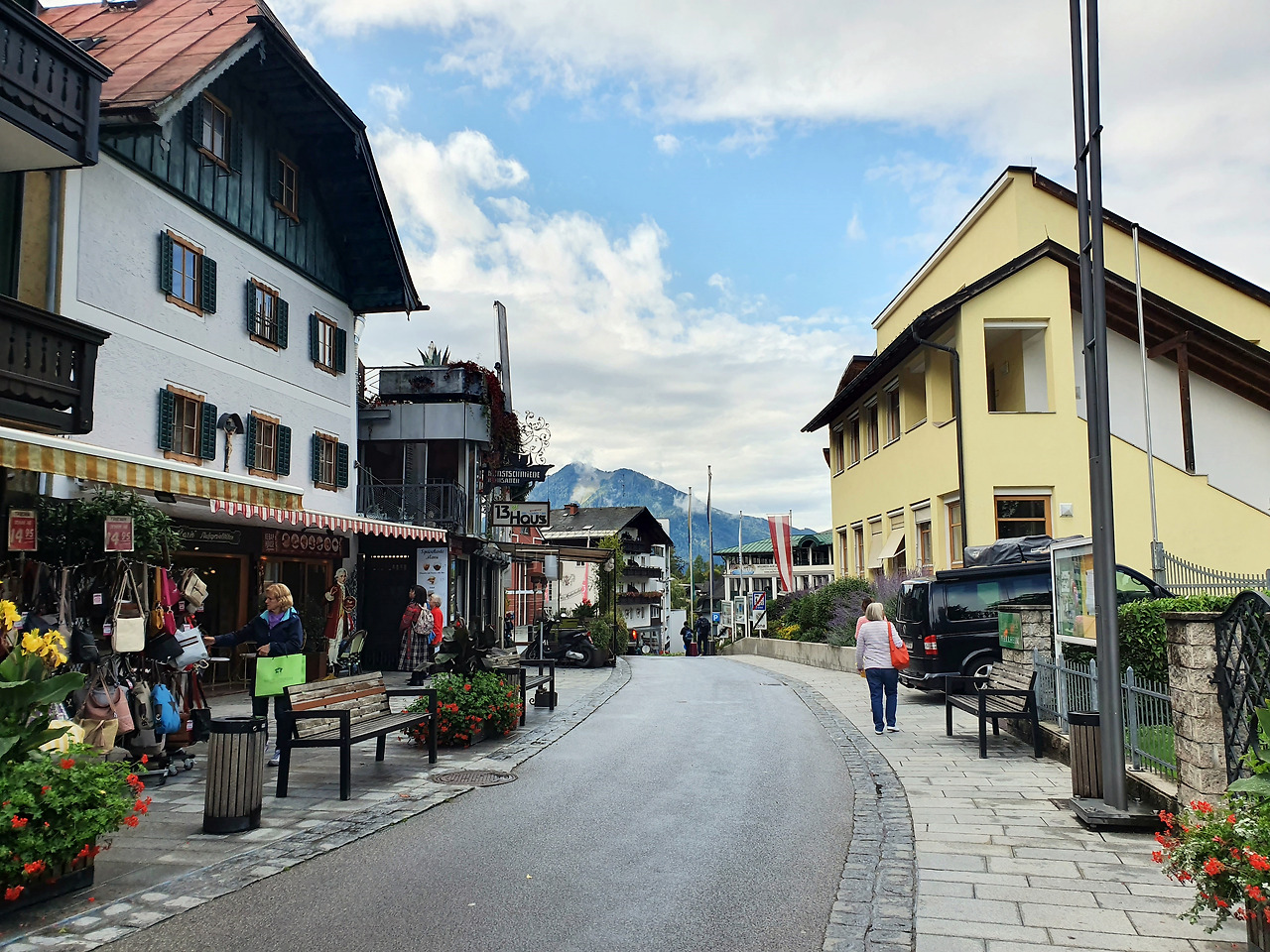 장크트볼프강 점심 후1(보정).jpg