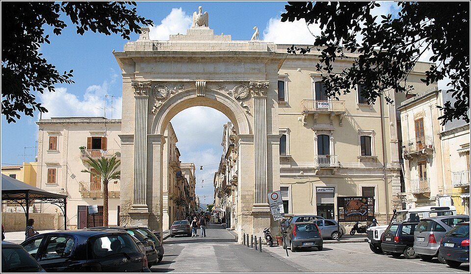 NotoSR-Porta_Reale.jpg