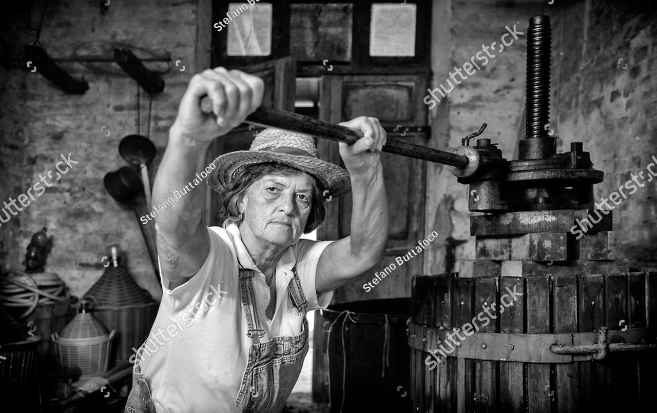 11화 사진_여성노동.jpg