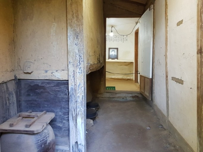 다운로드 (6).jpg