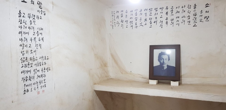 다운로드 (8).jpg