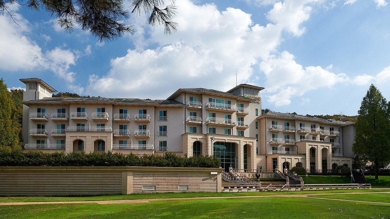 아도니스 호텔 바이 다이브인_전경.jpg