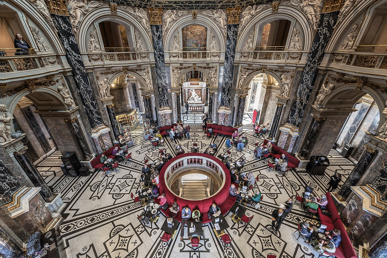 빈미술사박물관 카페.jpg