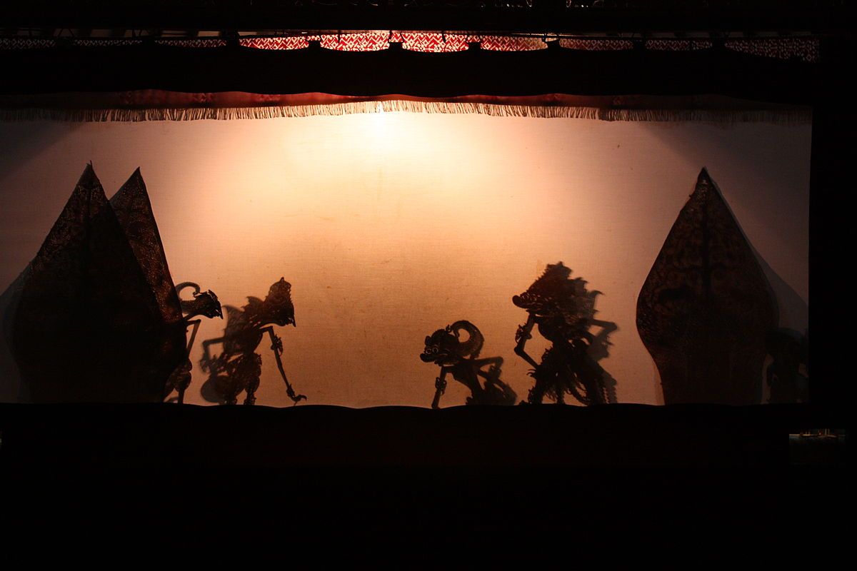 1200px-Yogyakarta,_Wayang_Kulit_(6952590413).jpg