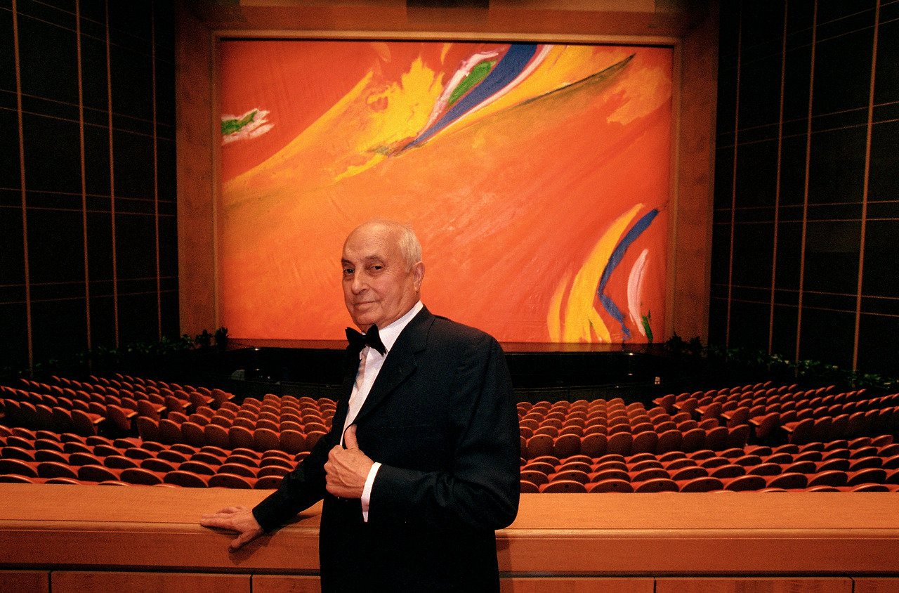 상하이에서 올리비에 드브레 1988.jpg