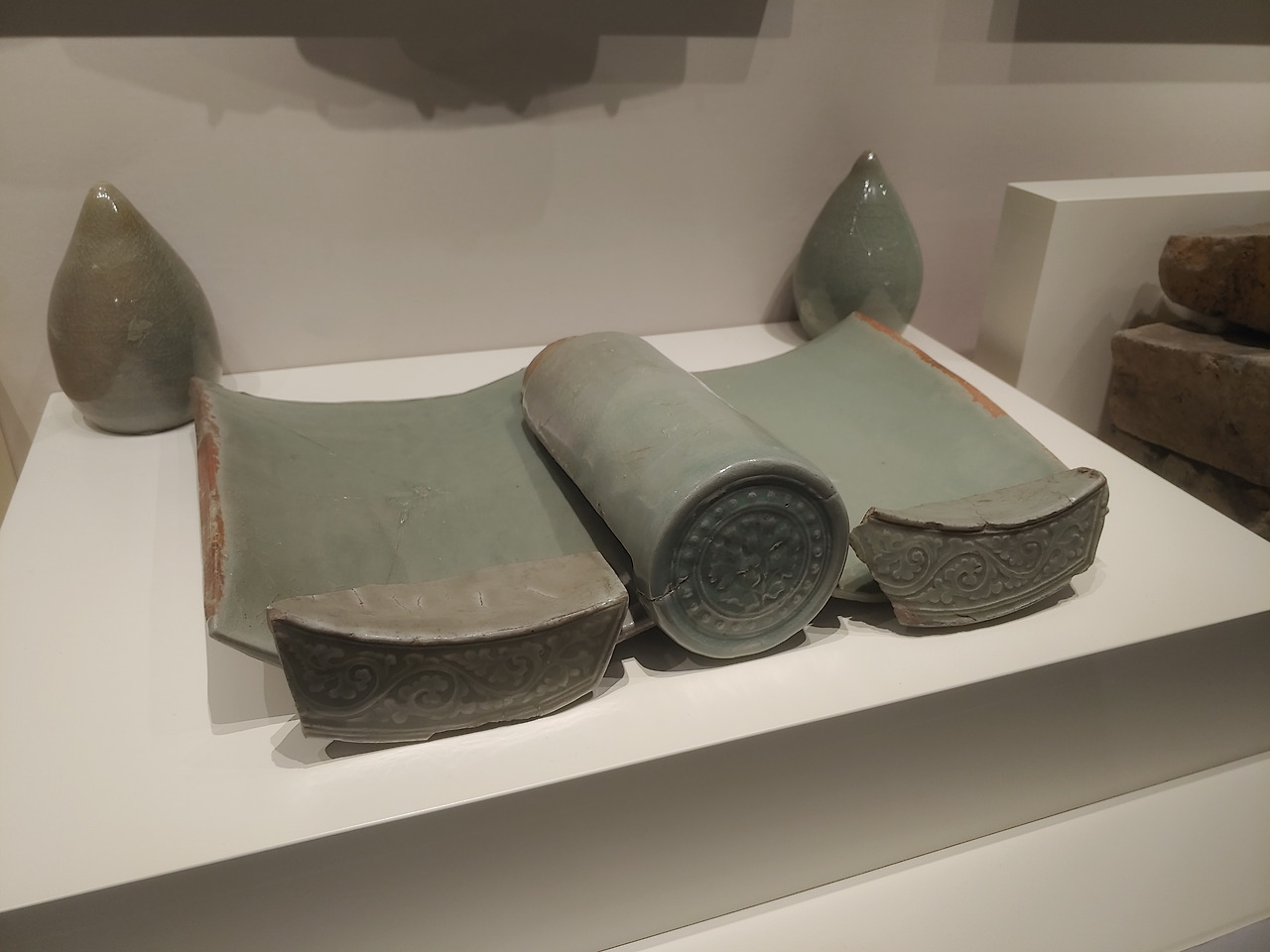 강진 청자기와.jpg