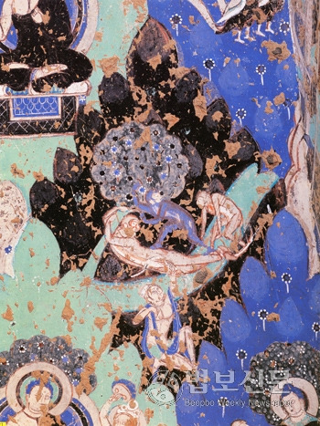 키질석굴 블루.jpg