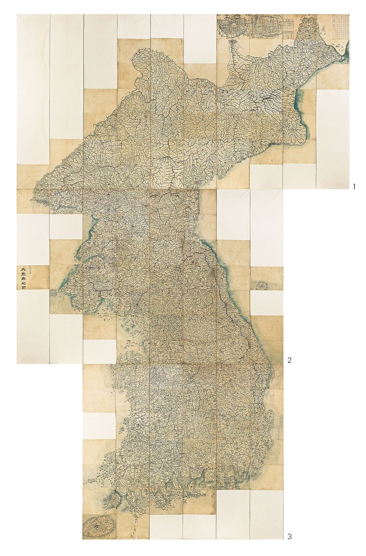 Lot. 115, [대동여지도], woodcut printed and color on paper, 3억 2000만원-10억원_1.jpg