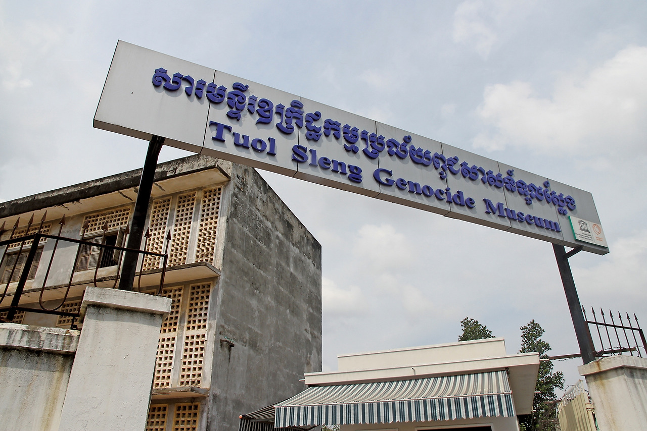 Maya-Anaïs Yataghène 121127.jpg