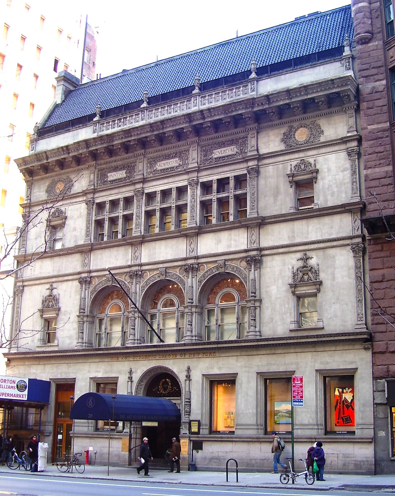 뉴욕의 거장들_아트스튜던츠리그_건물전경.jpg